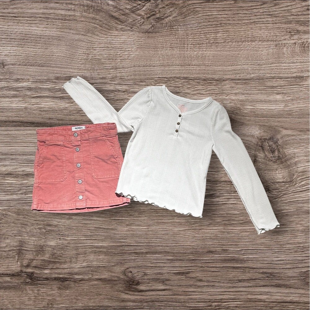 Girls Outfit – Old Navy Pink Skirt + Cat & Jack Cream Long Sleeve Top – Size 6/7